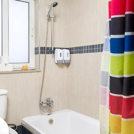 Hilltop - Stylish Comfort Living Close To The Sea, Bugibba