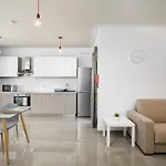 Hilltop - Stylish Comfort Living Close To The Sea, Bugibba Appartement San Pawl il-Baħar