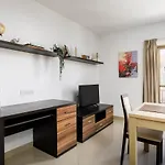 Hilltop - Stylish Comfort Living Close To The Sea, Bugibba * San Pawl il-Baħar