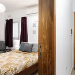Hilltop - Stylish Comfort Living Close To The Sea, Bugibba Appartement *