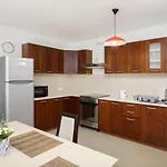 Appartement Hilltop - Stylish Comfort Living Close To The Sea, Bugibba San Pawl il-Baħar