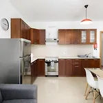 Hilltop - Stylish Comfort Living Close To The Sea, Bugibba * San Pawl il-Baħar