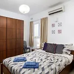 Appartement Hilltop - Stylish Comfort Living Close To The Sea, Bugibba San Pawl il-Baħar
