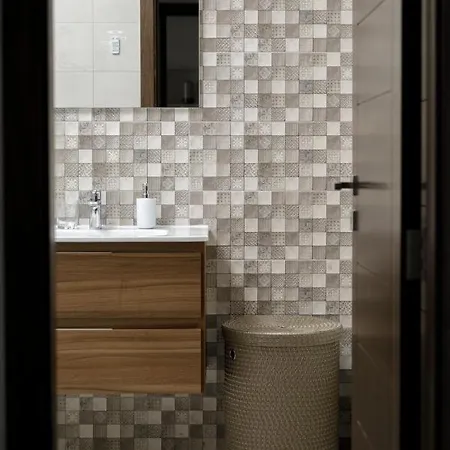 Hilltop - Stylish Comfort Living Close To The Sea, Bugibba *