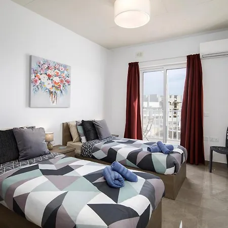 Appartement Hilltop - Stylish Comfort Living Close To The Sea, Bugibba