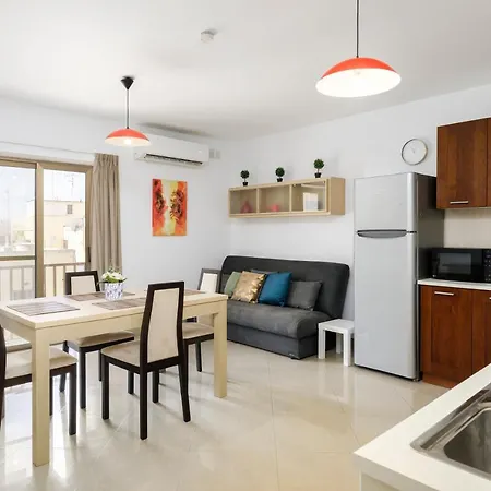 Lägenhet Hilltop - Stylish Comfort Living Close To The Sea, Bugibba