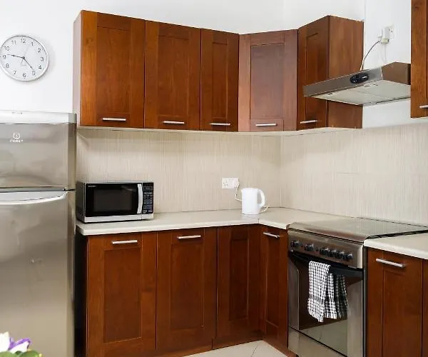 Apartman Hilltop - Stylish Comfort Living Close To The Sea, Bugibba San Pawl il-Baħar