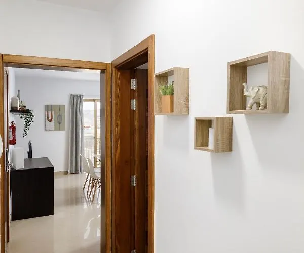 Apartman Hilltop - Stylish Comfort Living Close To The Sea, Bugibba San Pawl il-Baħar