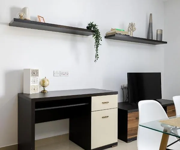 Hilltop - Stylish Comfort Living Close To The Sea, Bugibba * San Pawl il-Baħar