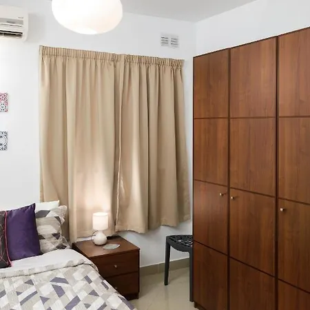 Apartment Hilltop - Stylish Comfort Living Close To The Sea, Bugibba *